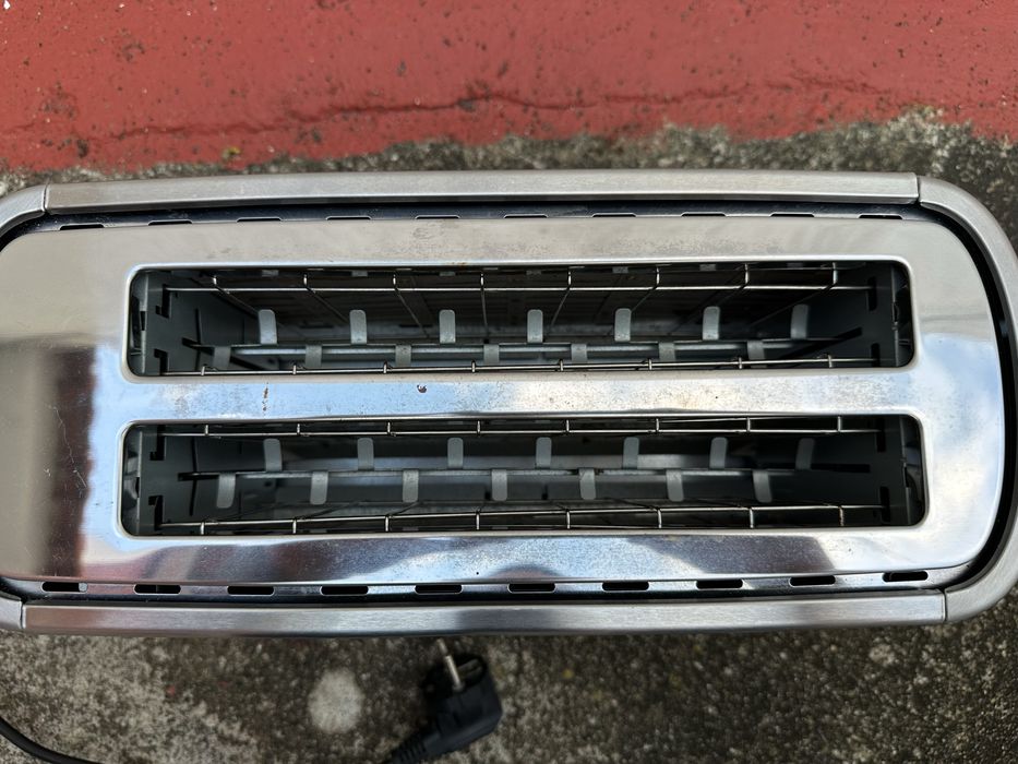 Torradeira Electrolux EAT2F - Aço Inoxidável