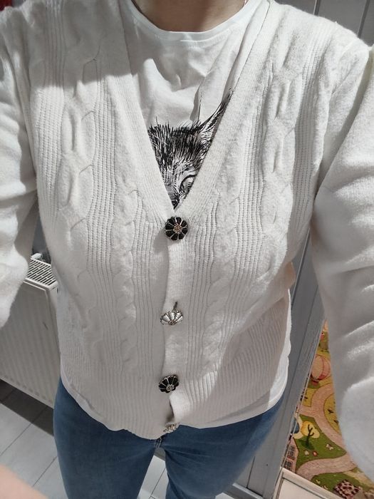 Biały sweterek kardigan damski xl 42