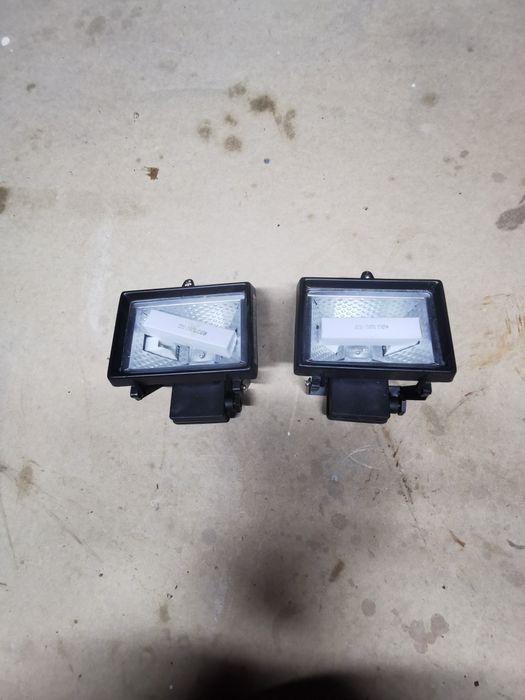 2 projectores pequenos novos