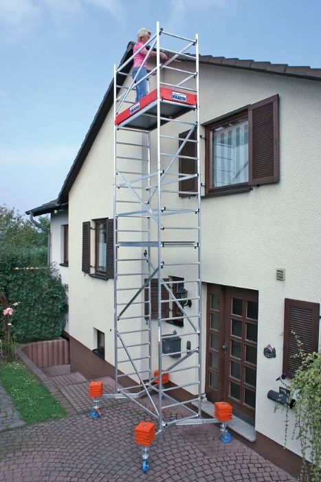 Wynajem rusztowań jezdnych, na schody, agregaty malarskie