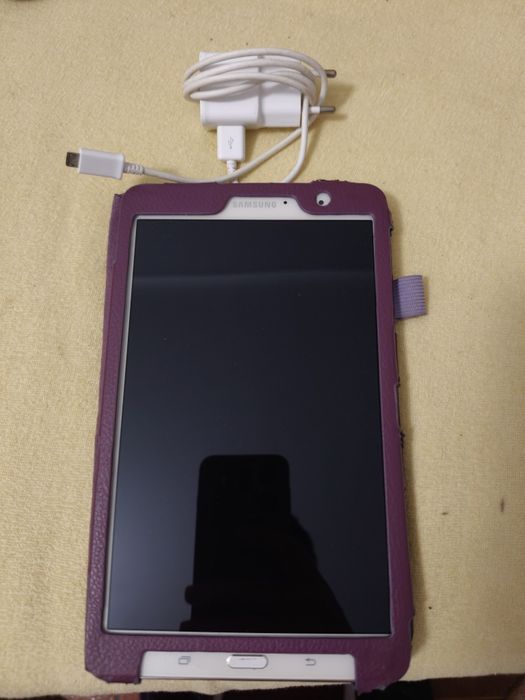 Tablet Samsung SM-T320
