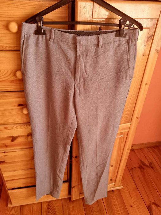 Szare spodnie do garnituru 32l