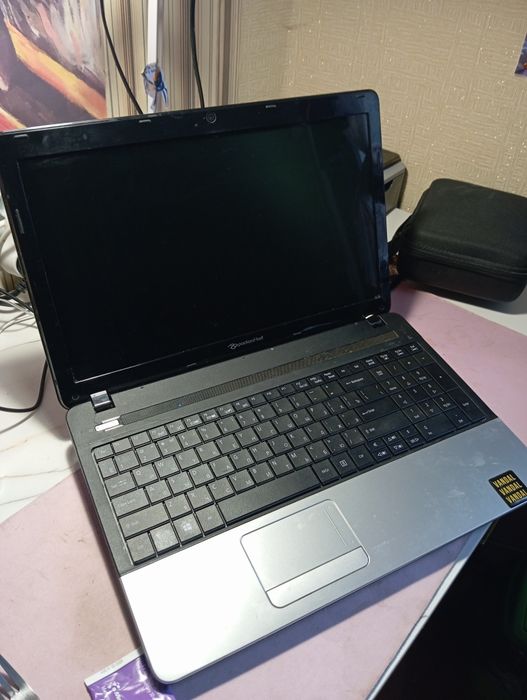 Ноут Packard Bell EasyNote TE11HC / RAM 8GB / i5-3230M 2,6-3,2GHz