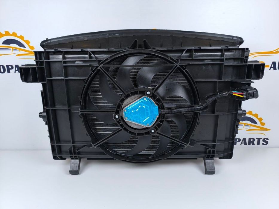 Касета радіаторів радіатор дифузор вентилятор люверс Tesla model 3