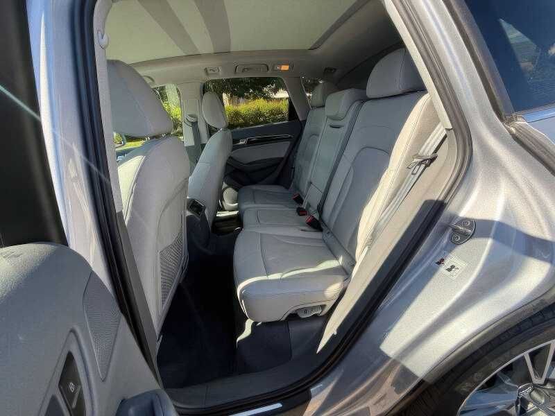2016 Audi Q5 2.0T quattro Premium Plus