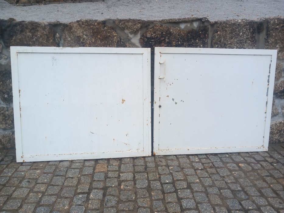 Portão usado em ferro