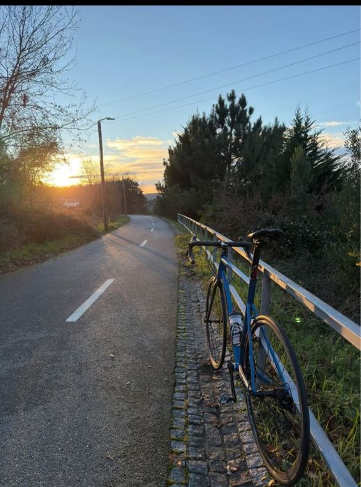Bicicleta estrada EXS