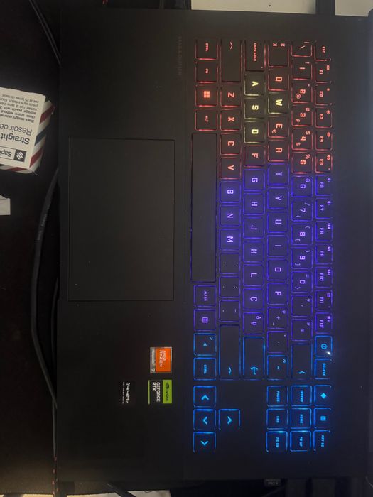 Portatil Gaming Omen 16439740887488286722