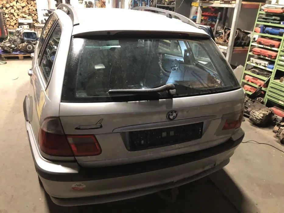 lampa lewa tylna bmw e46 touring