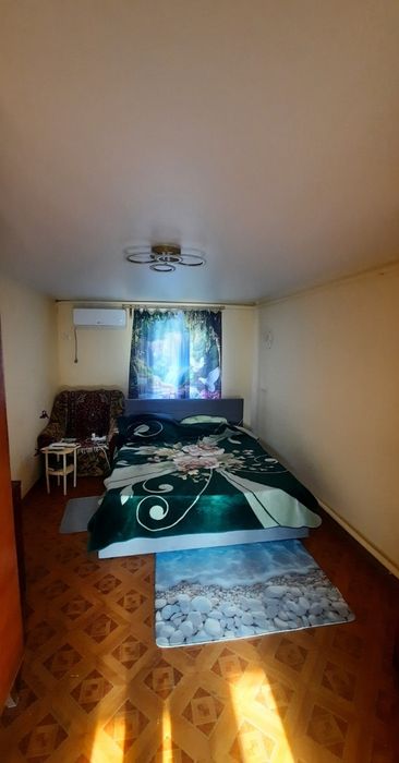 Капитальный хозяйский дом вблизи моря