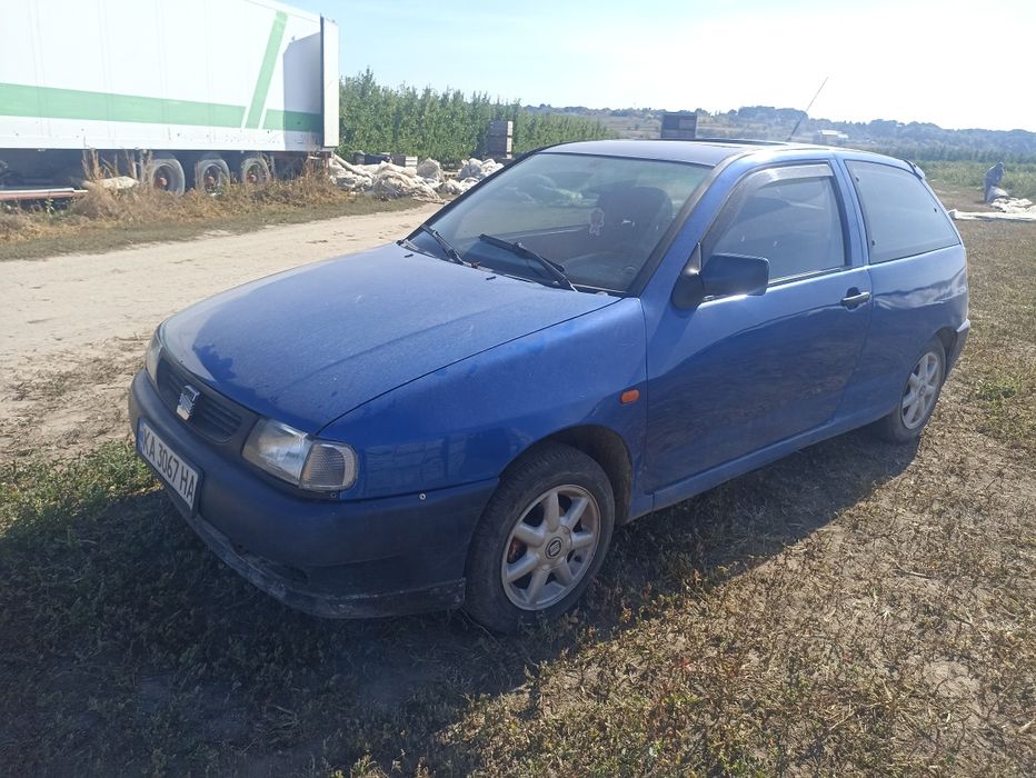 SEAT IBIZA 1998 р. Знадійним 1.6 бензин мотор від гольфа  після капіталки