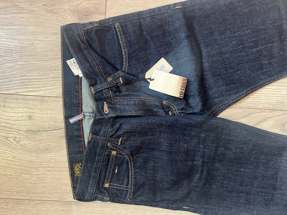 Нові чоловічі джинси від Tommy Hilfiger. Розмір 31.