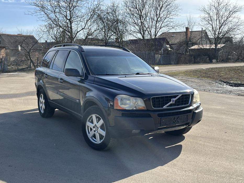 Volvo xc90 в гарному стані
