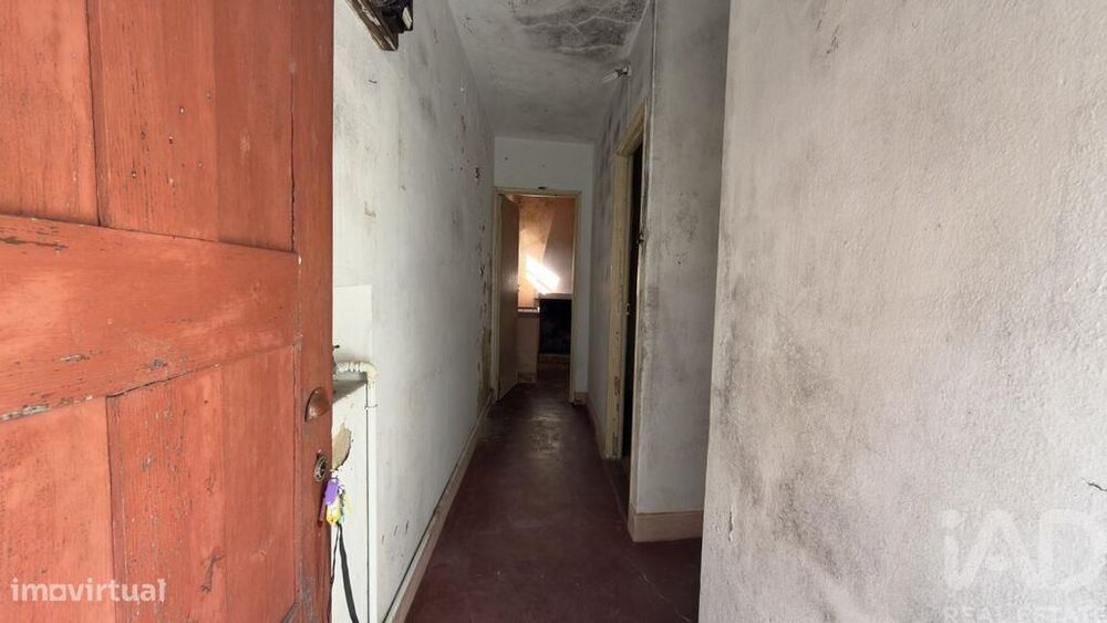 Moradia em banda em Tabuaço de 350 m2