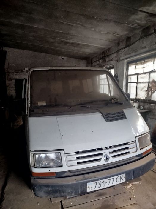 Продам рено трафік