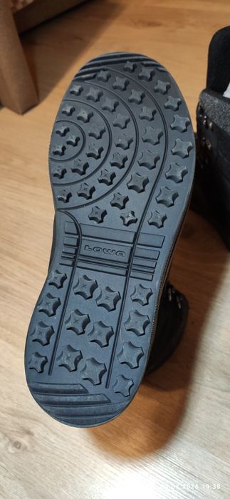 Зимова Lowa Kazan gtx