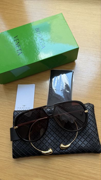 Сонцезахисні окуляри Bottega