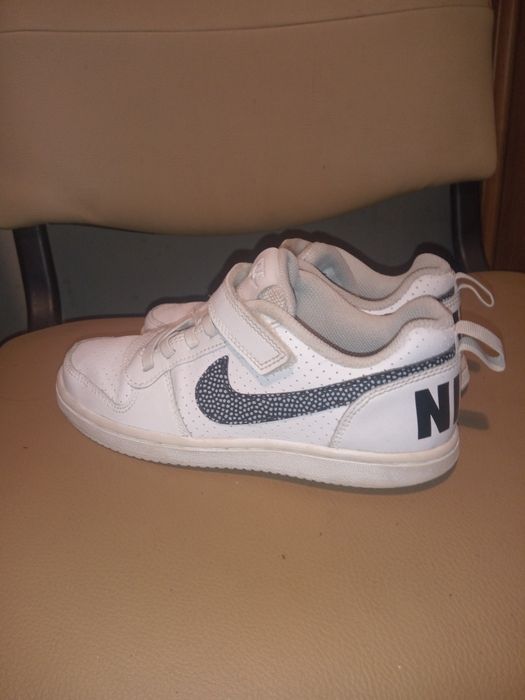 Dziecięce adidasy Nike roz 32