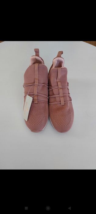 Buty sportowe CCC
