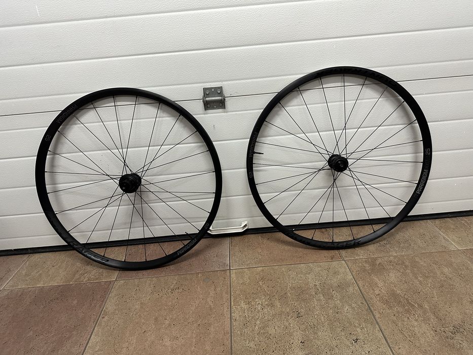 Koła rowerowe Bontrager 25’