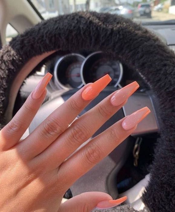 Манікюр та педикюр