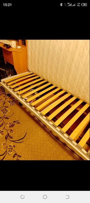 Продам ліжко з матрацом