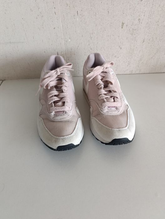 Sapatilhas Nike e Reebok Tam.. 38