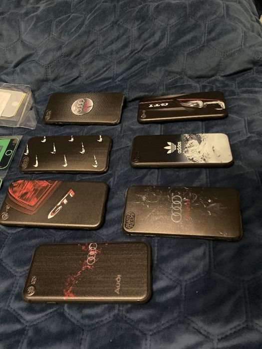 Iphone SE 2020 + Etui x 7 + Szkła + Lokalizatory x 3