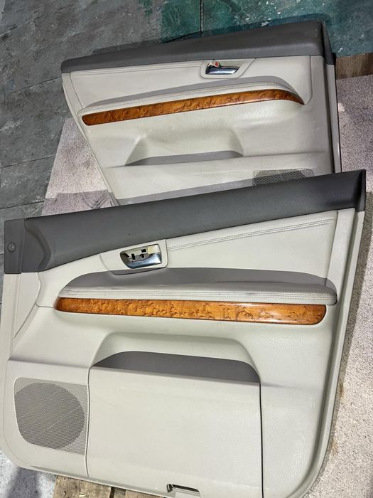 Двері задні  Lexus RX