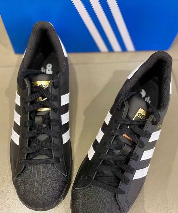 adidas original SUPERSTAR R.40