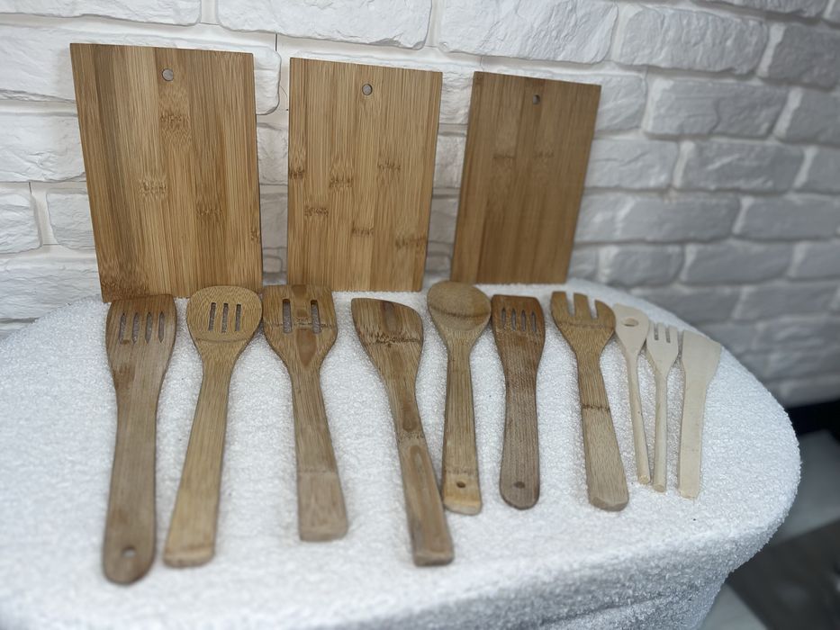 Zestaw narzędzi drewnianych, łopatki 7szt + 2szt desek do krojenia