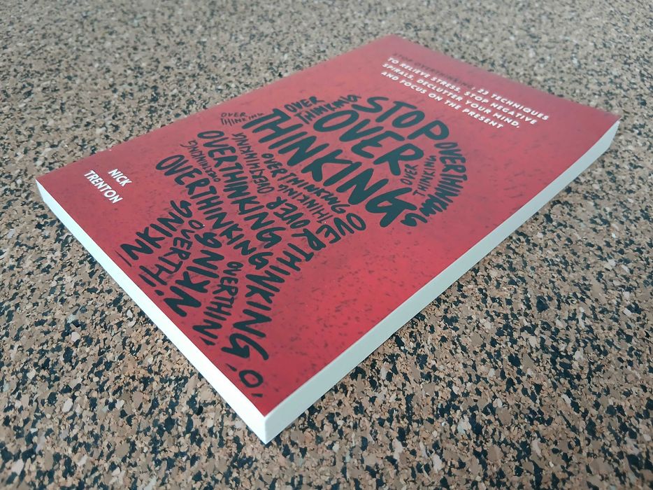 Livro - Stop Overthinking (Nick Trenton)