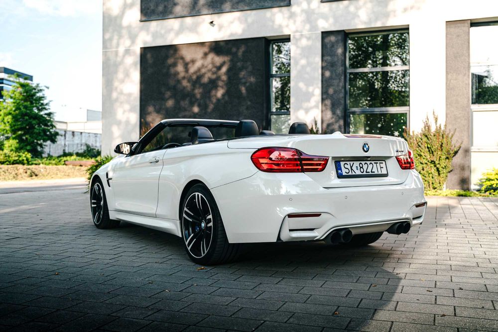 Wynajem samochodu BMW M4 F83 wypożyczalnia samochodów