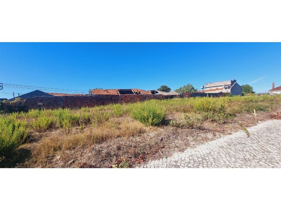 Terreno a Venda com boa exposição solar com projeto em aprovação!