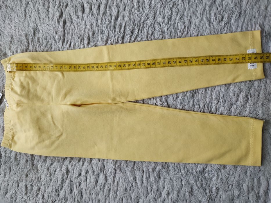 Nowe legginsy z falbankami/żółte/koronka/Wielkanoc/lato/Helen/r.104