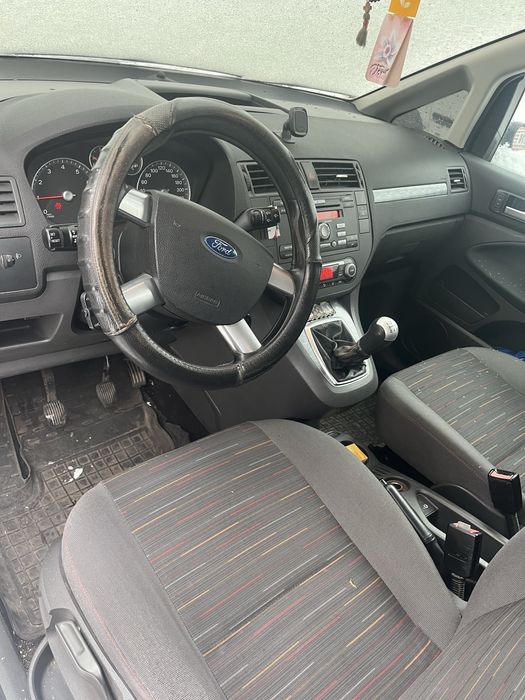 Ford C-max автомобіль