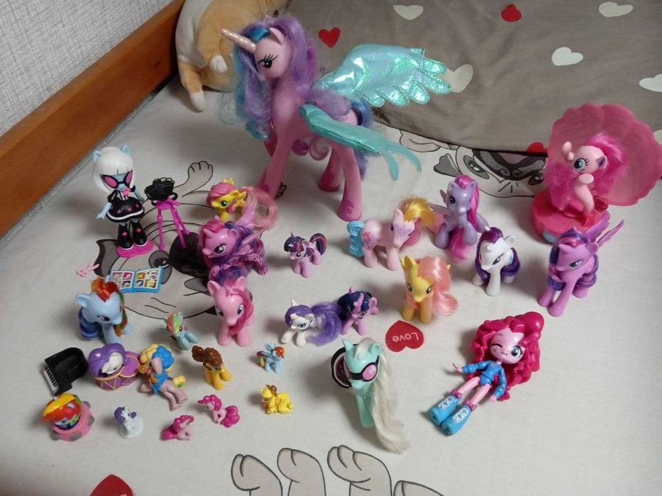 Продаю лотом фігурки My Little Pony. ОРИГІНАЛ