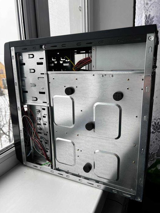 Компьютер Intel i3-3220 / gtx 960 / 8гб RAM DDR3 / Asus P8H61-M