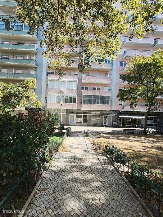 Apartamento T3 para arrendamento