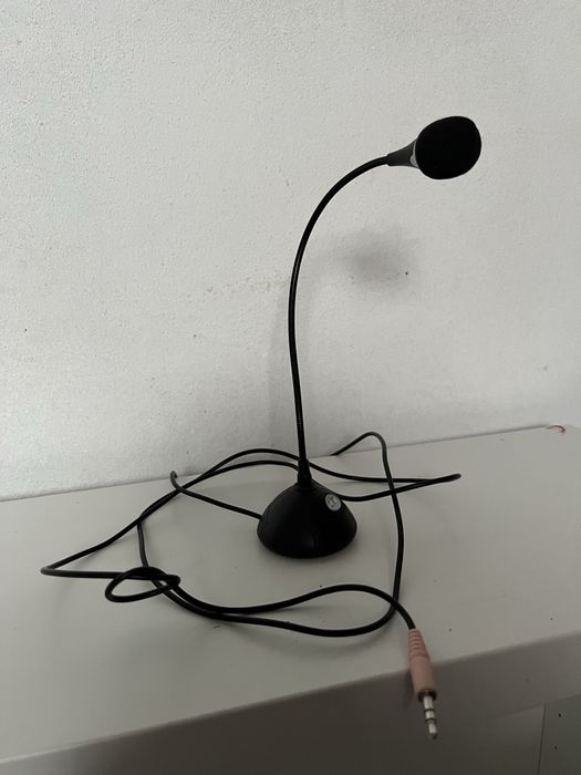 Oddam mikrofon stojacy media tech