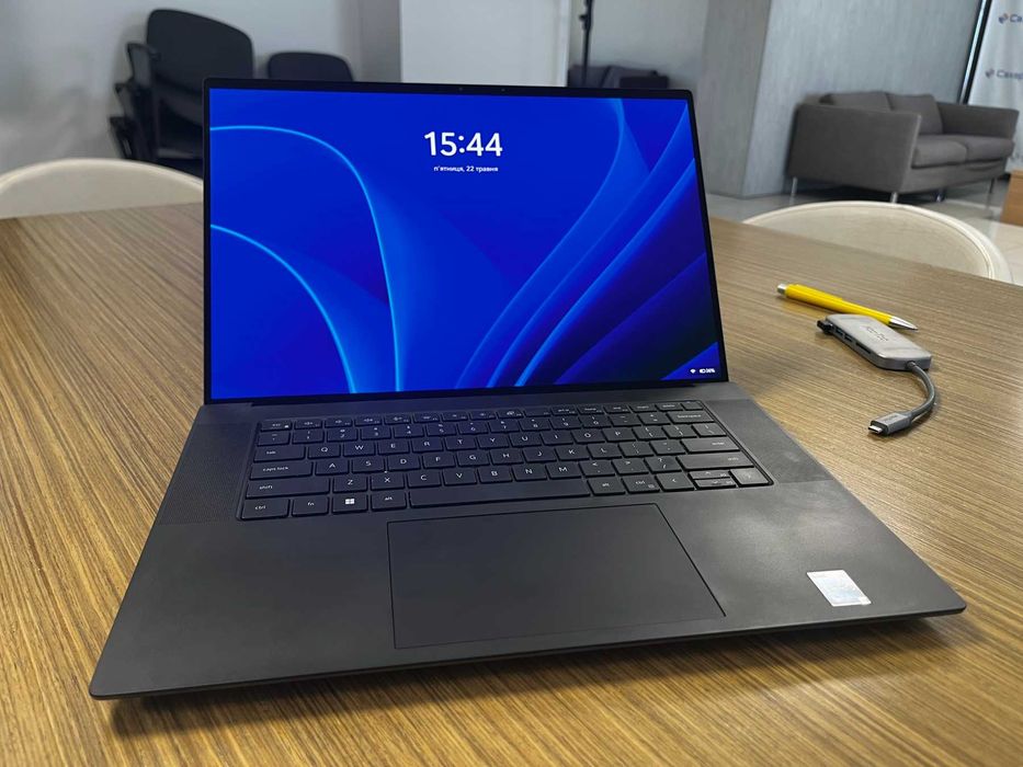 Dell Precision 5680 UHD+ OLED touch i7-13800H 32GB 512GB A1000-6G W11Pro