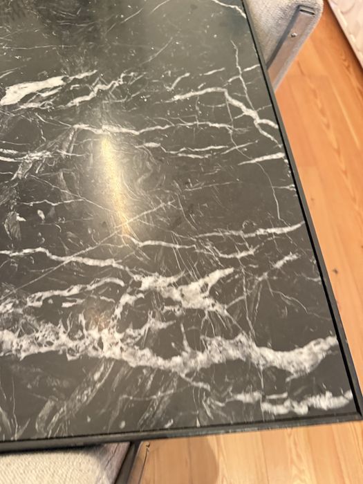 Mesa de Jantar Exclusiva Feita por Encomenda | Ferro, Cortiça e Mármore Natural