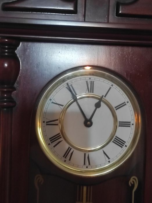 Relógio de parede antigo