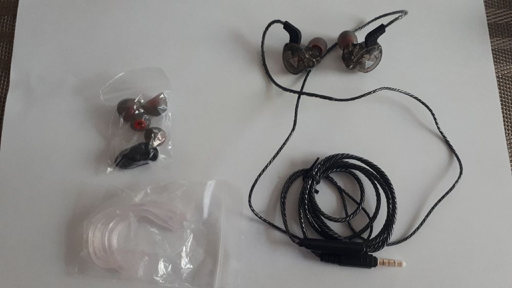 Słuchawki QKZ AK6 z mikrofonem