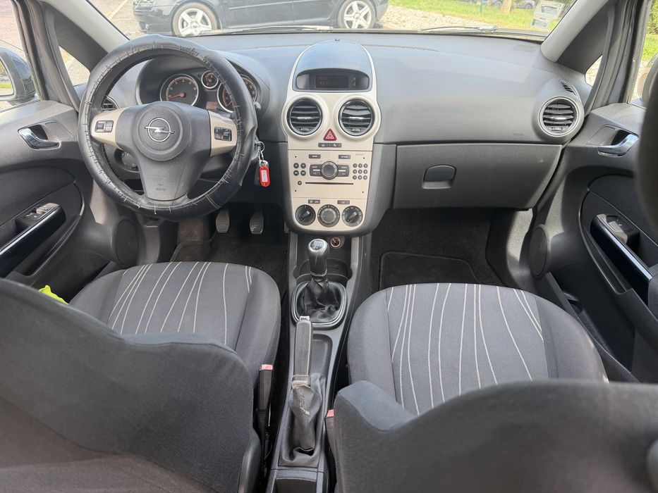 Opel corsa D 1.2