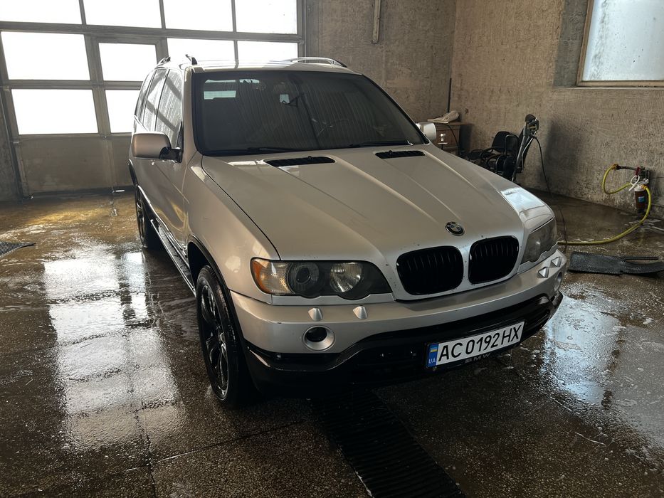 Продам BMW X5 в кузові Е53