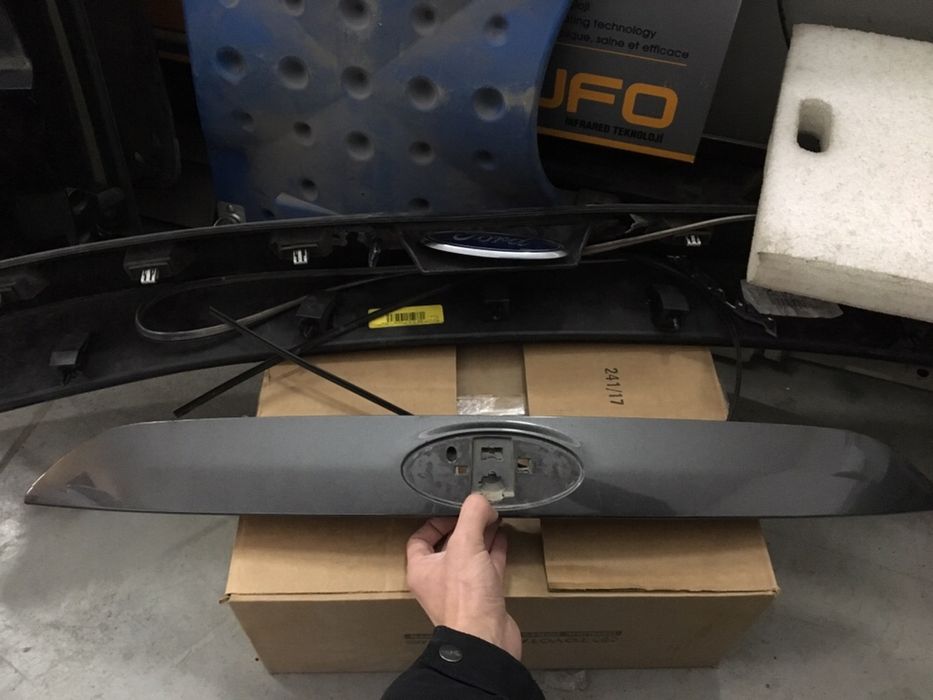 Накладка с подсветкой номер Ford Escape Kuga Форд Эскейп Куга