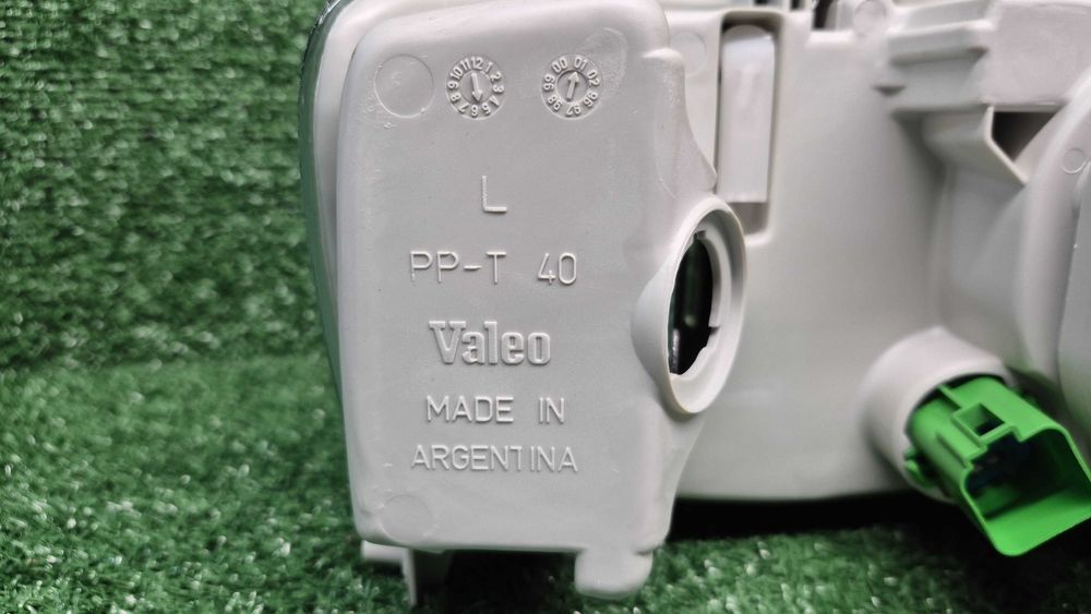 Otica Farol Esquerdo Ford Escort MK6 1995 a 2000 Ref. 085746 NOVO Original Valeo