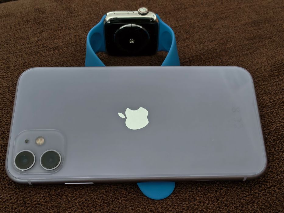 iPhone 11 64Gb + Apple Watch 4 44mm GPS + Cellular Stainless Steel