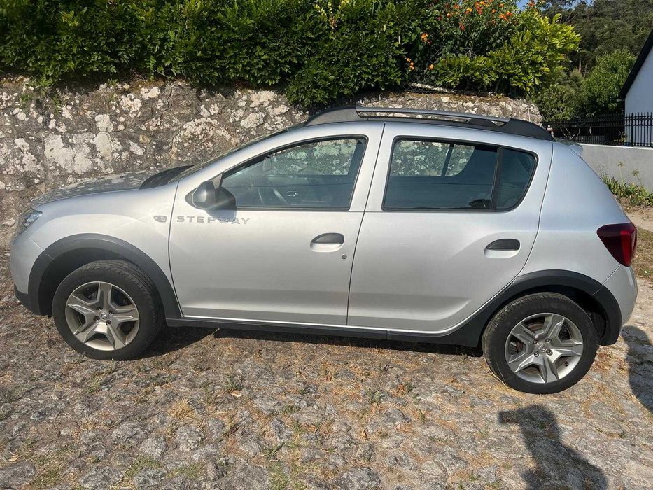 Dacia Sandero Stepway 2017 (como novo)